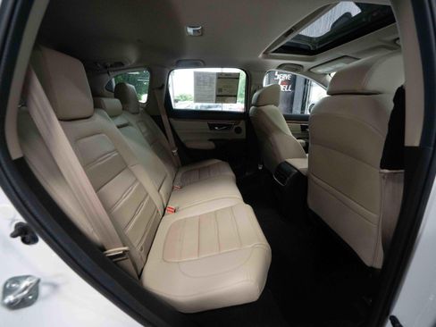 Used 2020 Honda CR-V Touring image 25