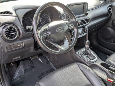 Used 2019 Hyundai Kona Limited image 4