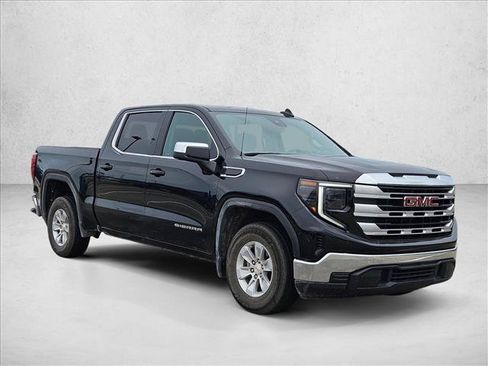 Used 2024 GMC Sierra 1500 SLE RWD image 3