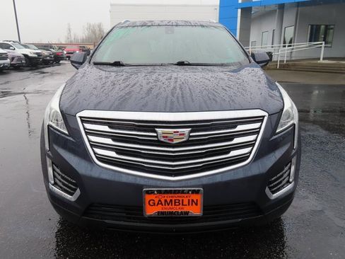 Used 2019 Cadillac XT5 FWD image 2