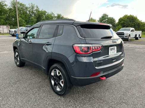 Used 2017 Jeep Compass Trailhawk w/ Cold Weather Group AWD/4WD image 5