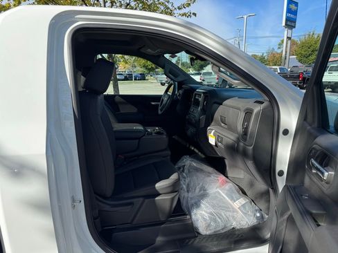 New 2026 Chevrolet Silverado 1500 W/T w/ WT Value Package image 18