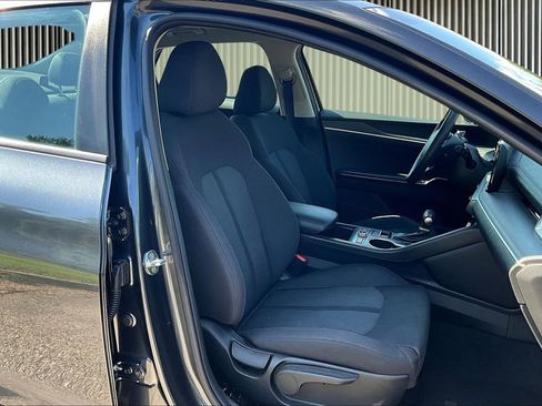 Used 2023 Kia K5 LXS image 7