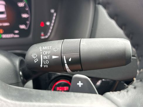Used 2025 Honda Accord EX-L image 10