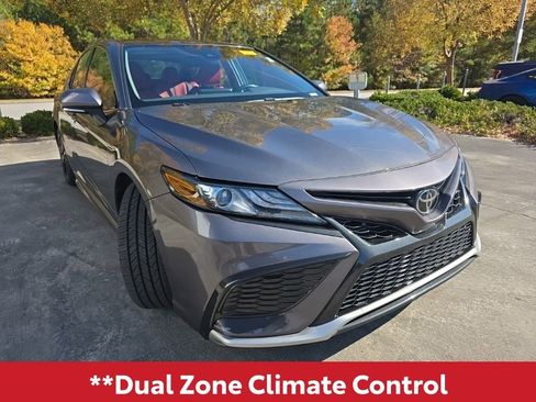 Used 2023 Toyota Camry XSE image 10