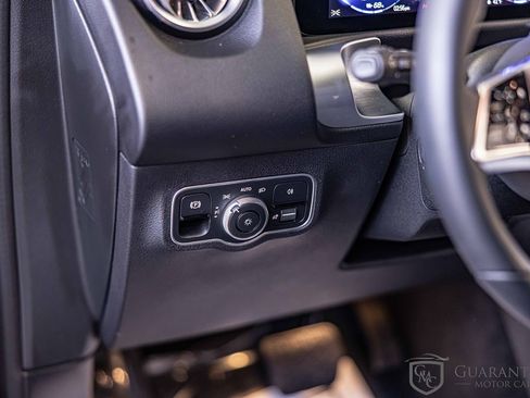 Used 2024 Mercedes-Benz EQB 250+ w/ Winter Package image 20