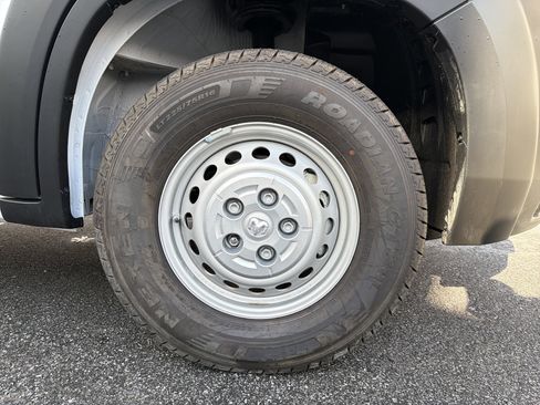 Used 2025 RAM ProMaster 2500 image 13