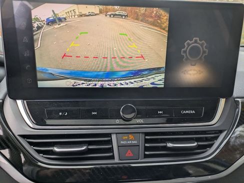 Used 2024 Nissan Altima 2.5 SR w/ SR Premium Package image 17