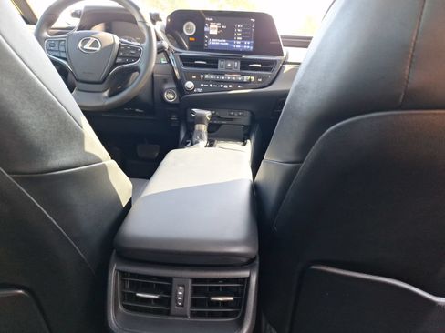 Used 2022 Lexus ES 350 w/ Premium Package FWD image 31