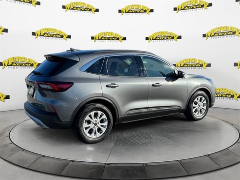 Used 2024 Ford Escape Active w/ Tech Pack #2 image 5