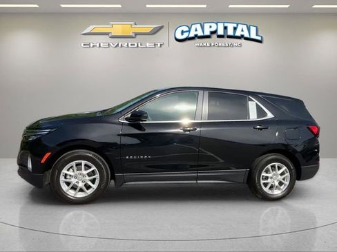 Used 2024 Chevrolet Equinox LT FWD image 2