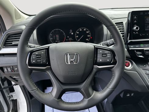 Certified 2026 Honda Odyssey EX-L image 10