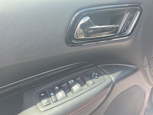 Used 2022 Dodge Durango R/T w/ Blacktop Package AWD/4WD image 19