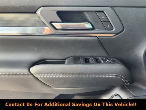 New 2026 GMC Terrain Elevation w/ Elevation Premium Package image 17