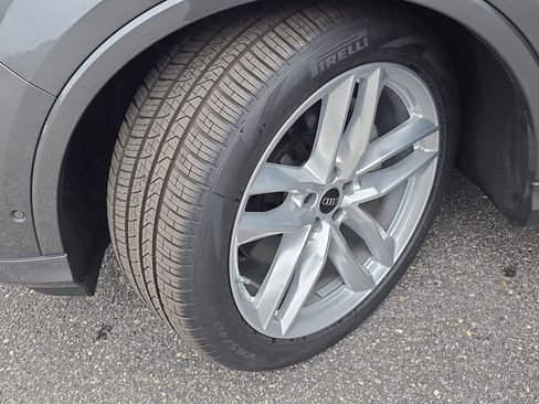 New 2025 Audi Q7 3.0T Premium Plus image 33