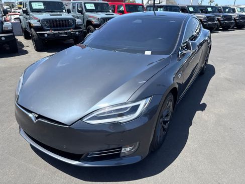 Used 2018 Tesla Model S AWD image 28