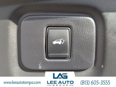 Used 2014 Nissan Pathfinder SL w/ SL Tech Package image 13