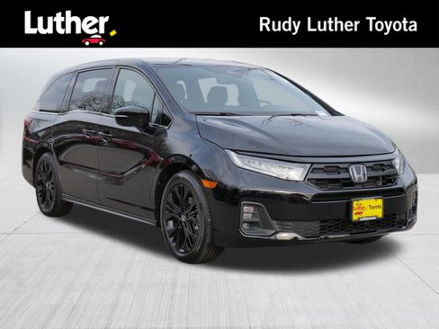 Used 2025 Honda Odyssey Sport-L image 1