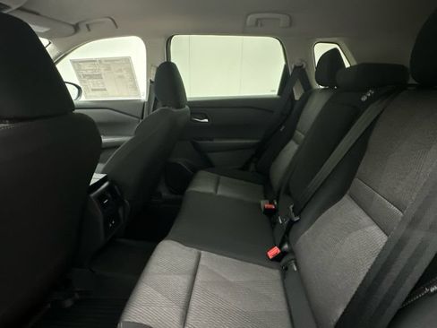 New 2026 Nissan Rogue SV w/ Cold Weather Package AWD/4WD image 10