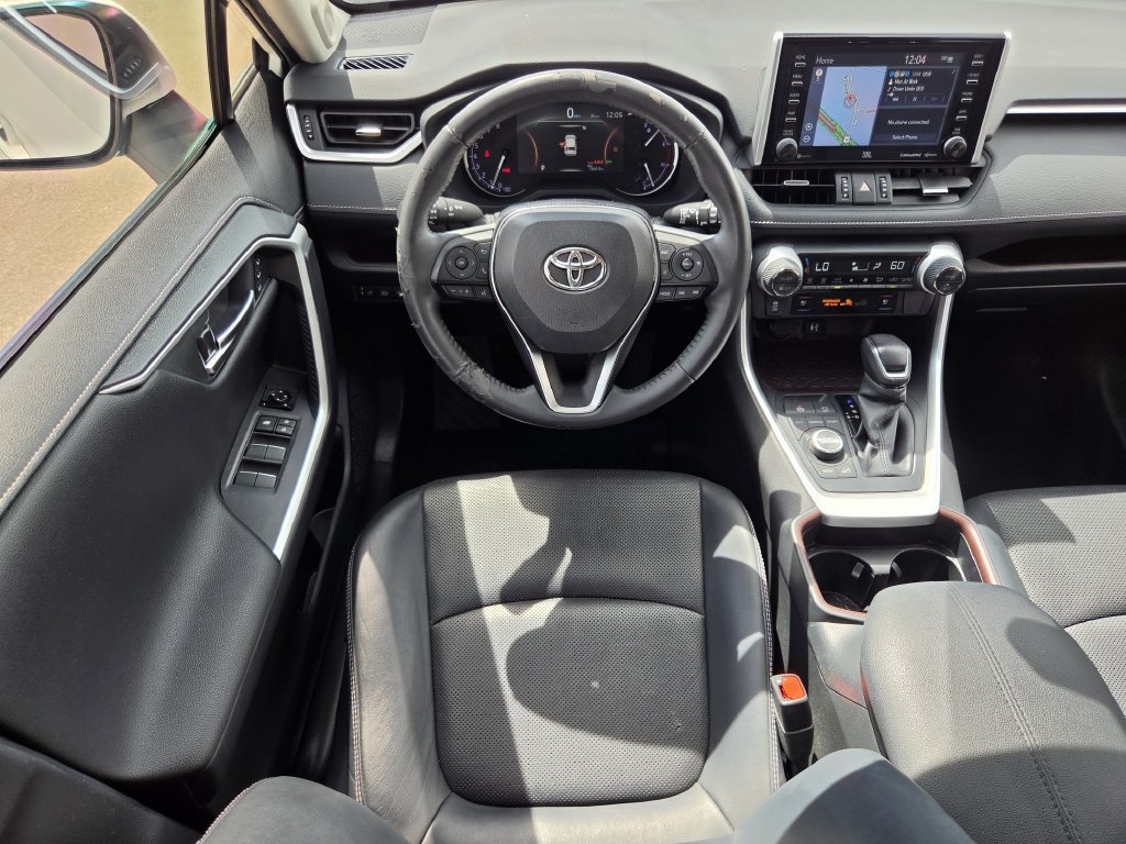 Used 2019 Toyota RAV4 Limited w/ Cold Weather Package AWD/4WD image 14