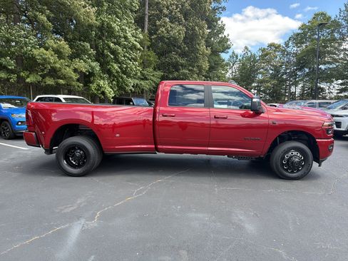 New 2026 RAM 3500 Laramie w/ Night Edition AWD/4WD image 9