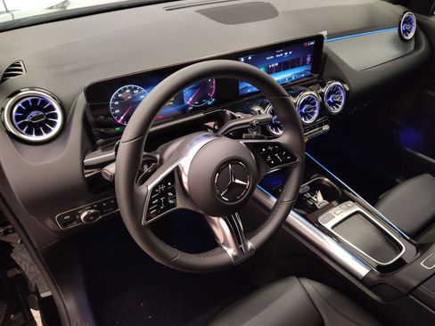 New 2026 Mercedes-Benz GLA 250 image 4
