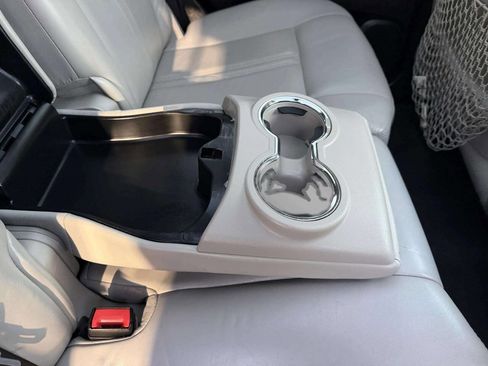 Used 2014 Cadillac SRX Luxury w/ Driver Awareness Package image 27