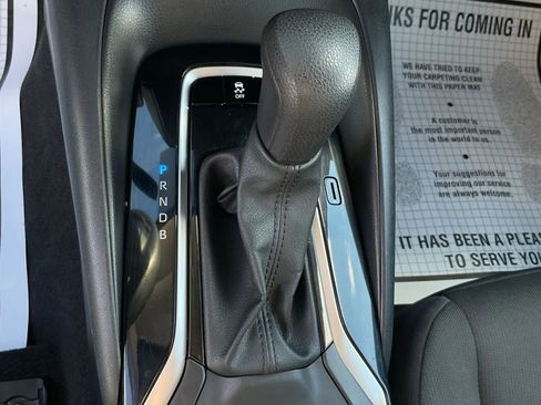 Used 2024 Toyota Corolla LE image 26