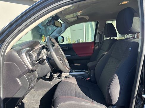 Used 2022 Toyota Tacoma SR5 image 48