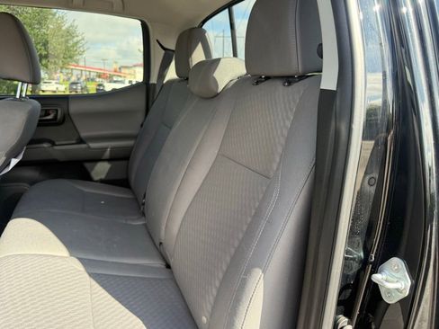 Used 2023 Toyota Tacoma SR AWD/4WD image 13