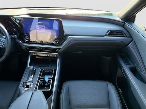 Used 2025 Lexus TX 350 AWD image 20