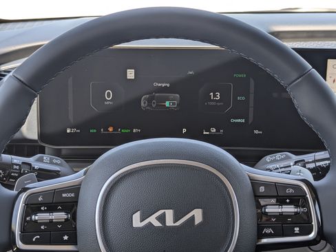 New 2026 Kia Carnival SX w/ SX Dark Edition Package FWD image 40