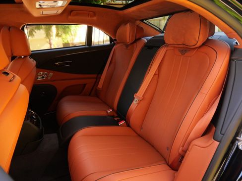 New 2026 Bentley Flying Spur Plug-In Hybrid AWD/4WD image 21