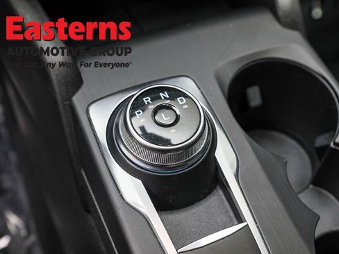 Used 2022 Ford Escape SE w/ Cold Weather Package image 13