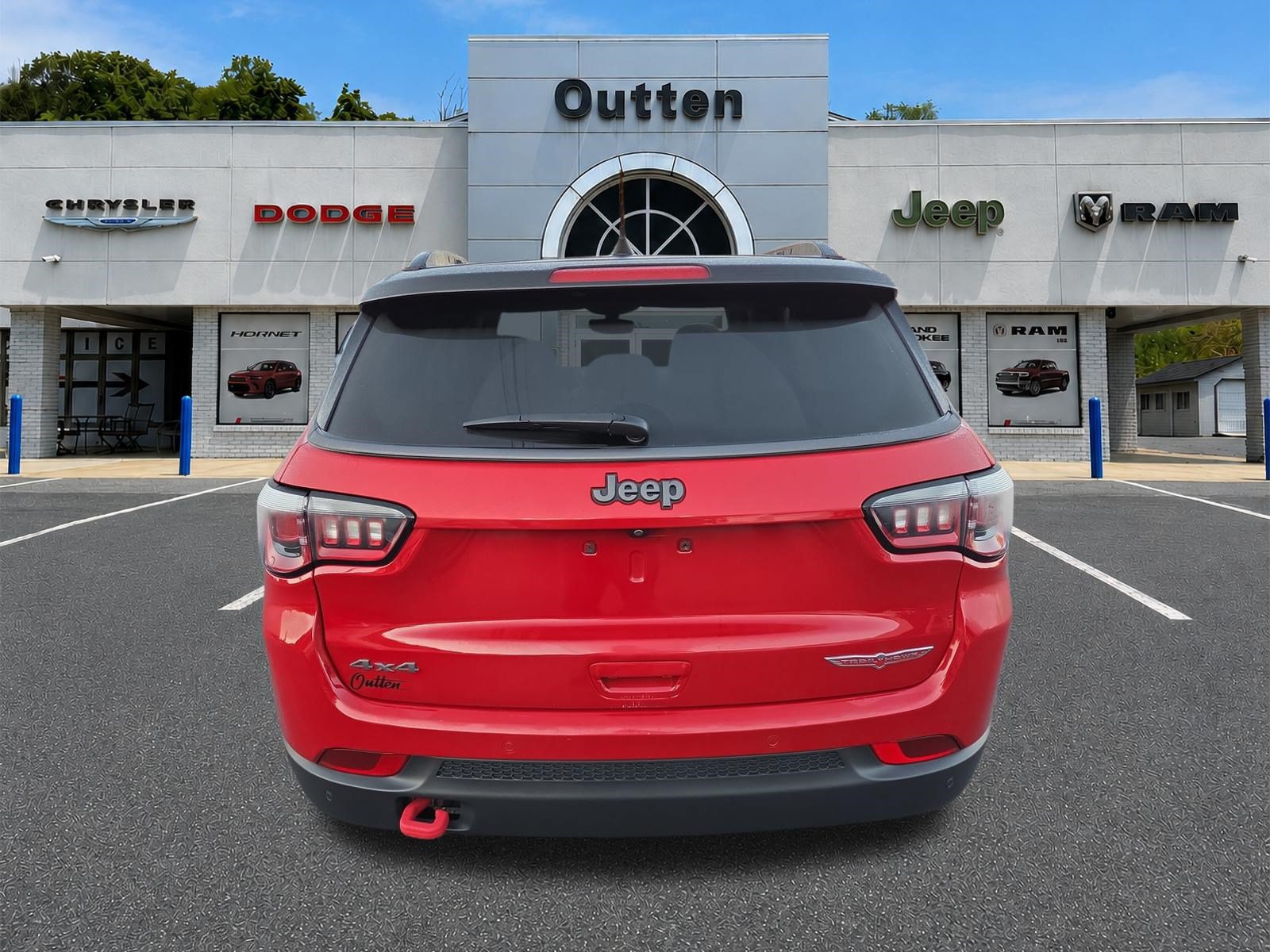 Certified 2018 Jeep Compass Trailhawk w/ Leather Interior Group AWD/4WD image 5