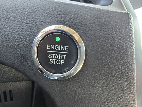 Used 2023 Ford Edge SEL w/ Convenience Package image 22