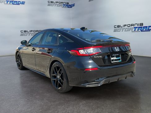Used 2025 Honda Civic Sport image 7