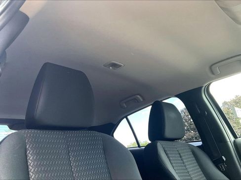 Used 2018 Mitsubishi Eclipse Cross LE AWD/4WD image 21