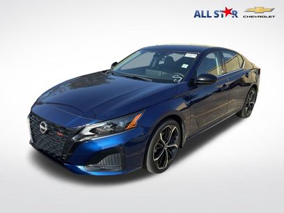 Used 2023 Nissan Altima 2.5 SR w/ SR Premium Package