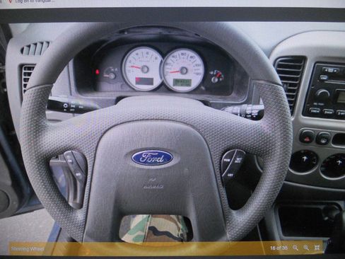 Used 2005 Ford Escape XLT FWD image 14