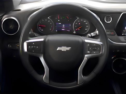 Used 2021 Chevrolet Blazer LT image 21