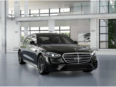 New 2025 Mercedes-Benz S 580 4MATIC Sedan image 9