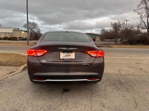 Used 2015 Chrysler 200 C image 10