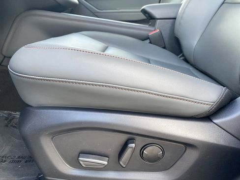 New 2026 Ford Explorer Active w/ Active Comfort Package RWD image 20