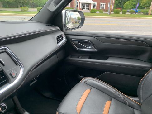 Used 2023 GMC Yukon AT4 w/ Max Trailering Package AWD/4WD image 23