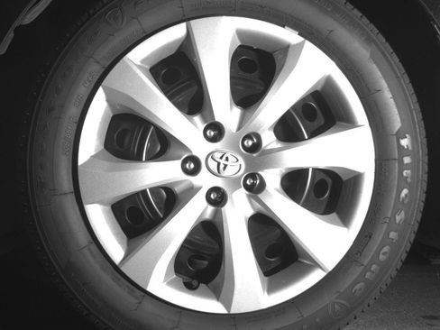 Used 2025 Toyota Corolla LE FWD image 12