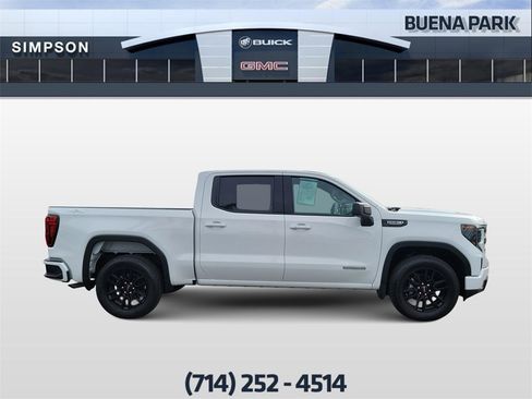 Used 2026 GMC Sierra 1500 Elevation image 9