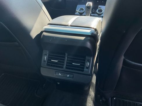 Used 2020 Land Rover Range Rover Evoque SE AWD/4WD image 19