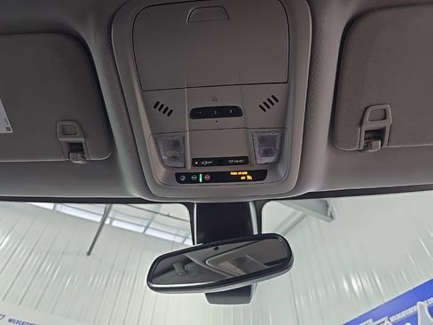 Used 2024 Chevrolet Blazer LT w/ Convenience Package image 32