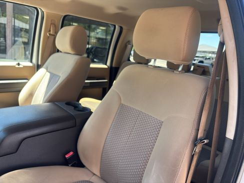 Used 2012 Ford F250 XLT w/ XLT Premium Pkg image 25